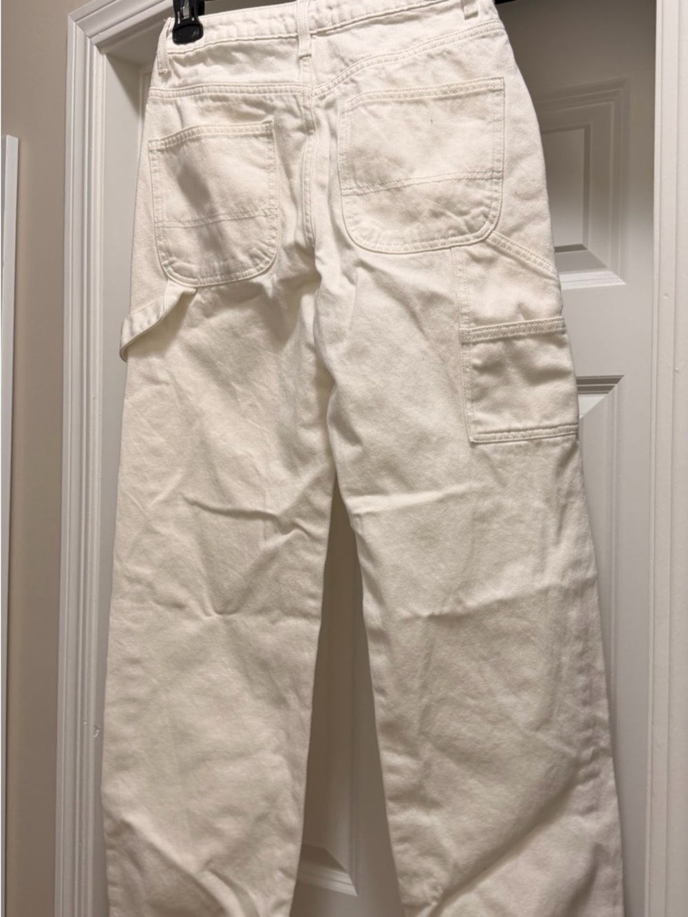 Chelsea & Violet Women's Straight Leg Utility Jeans in Off-White